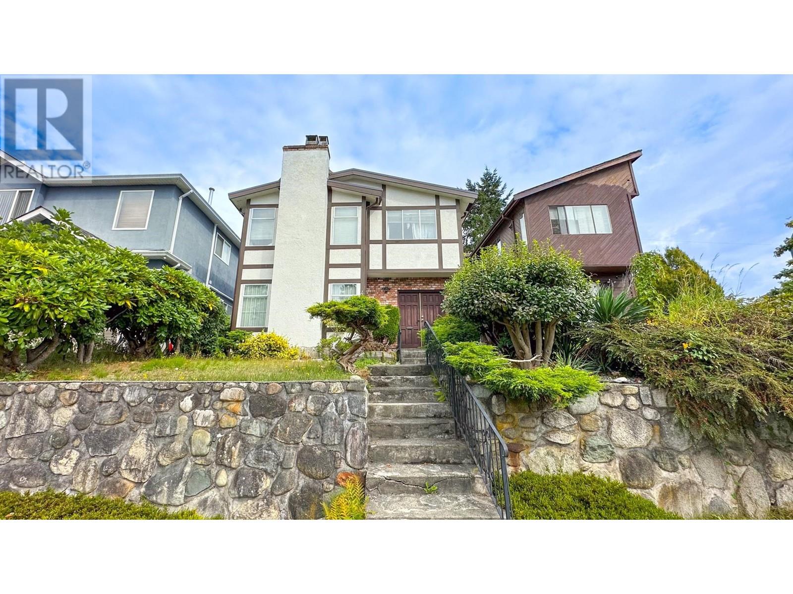 4580 NANAIMO STREET, vancouver, British Columbia