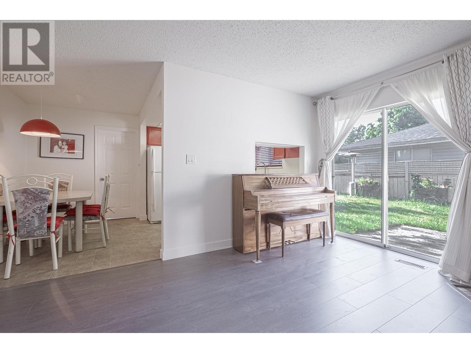 6220 Lynas Lane, Richmond, British Columbia  V7C 5E4 - Photo 6 - R2814551