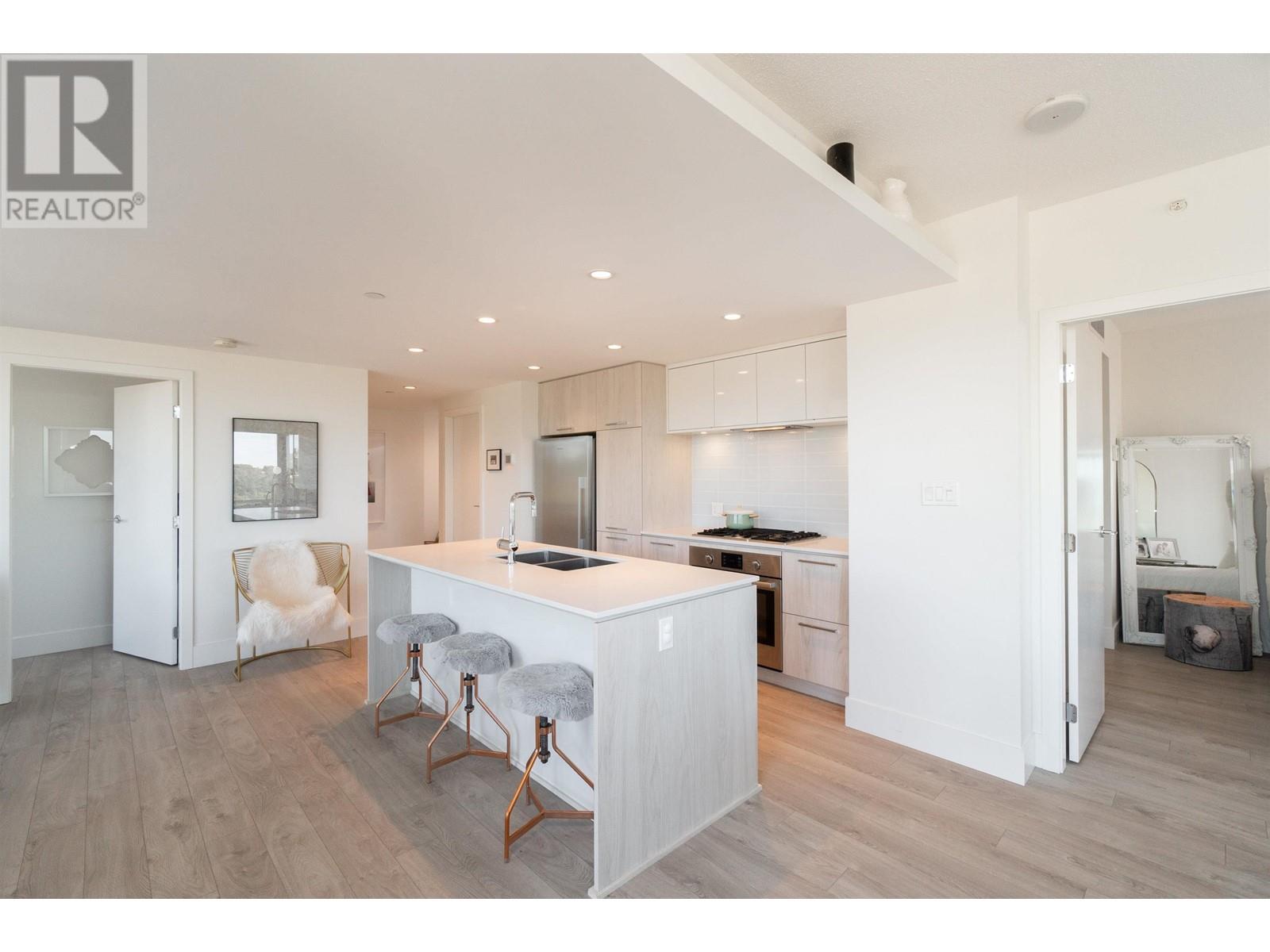 1807 680 Seylynn Crescent, North Vancouver, British Columbia  V7J 0B5 - Photo 13 - R2814651