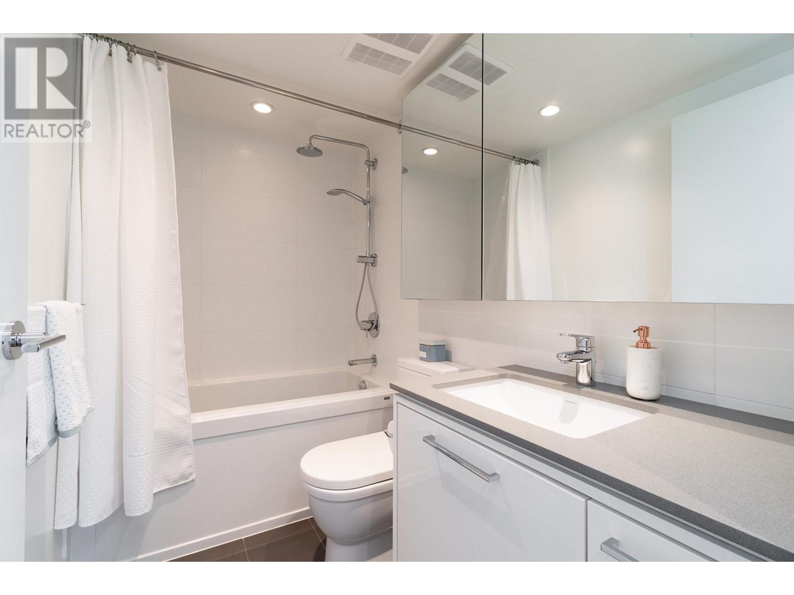 1807 680 Seylynn Crescent, North Vancouver, British Columbia  V7J 0B5 - Photo 24 - R2814651