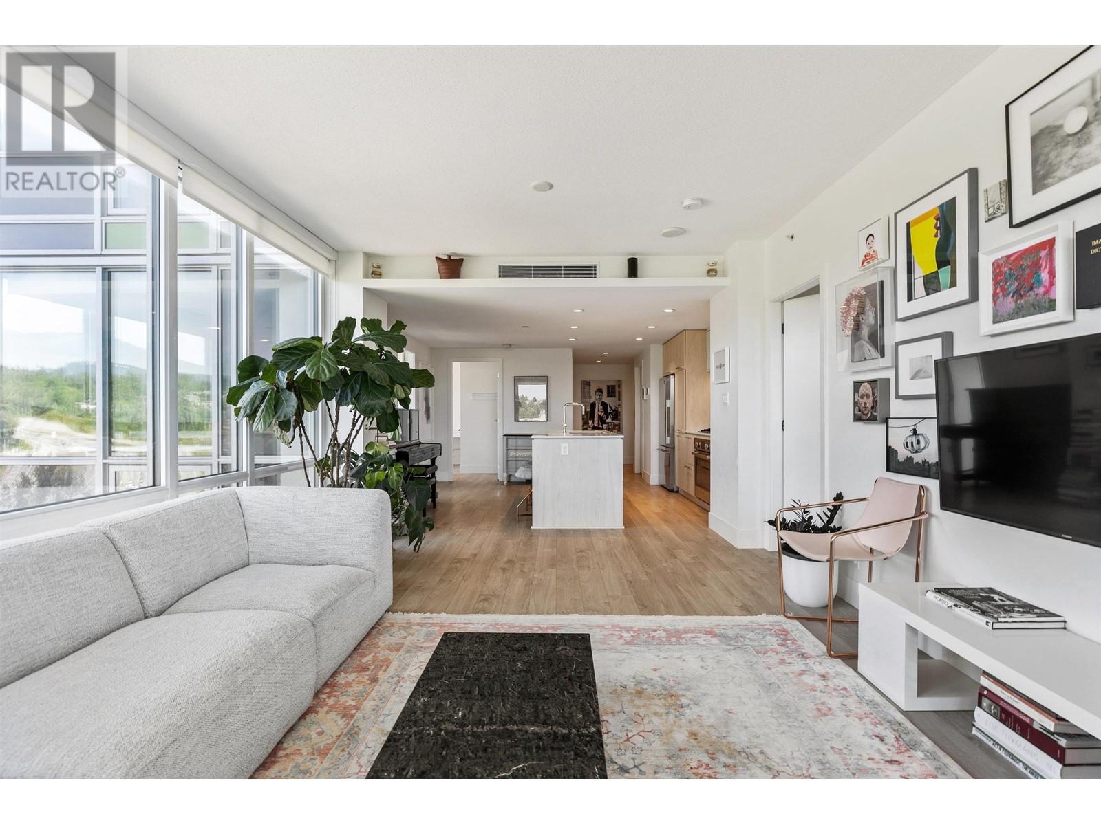 1807 680 Seylynn Crescent, North Vancouver, British Columbia  V7J 0B5 - Photo 9 - R2814651