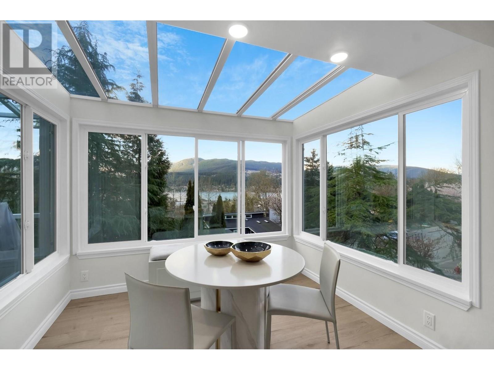 7 Noble Court, Port Moody, British Columbia  V3H 3Z5 - Photo 12 - R2814585