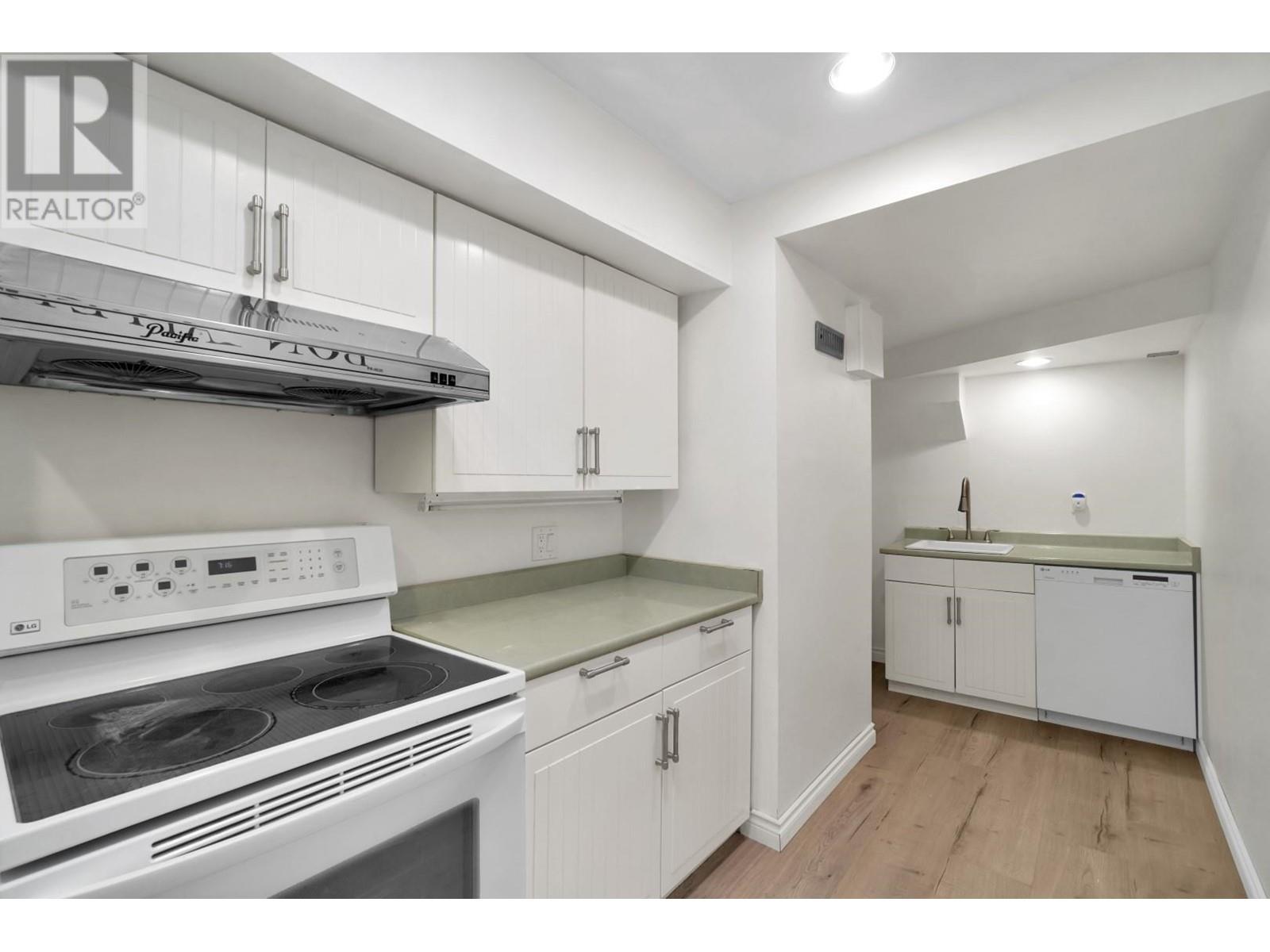 7 Noble Court, Port Moody, British Columbia  V3H 3Z5 - Photo 31 - R2814585