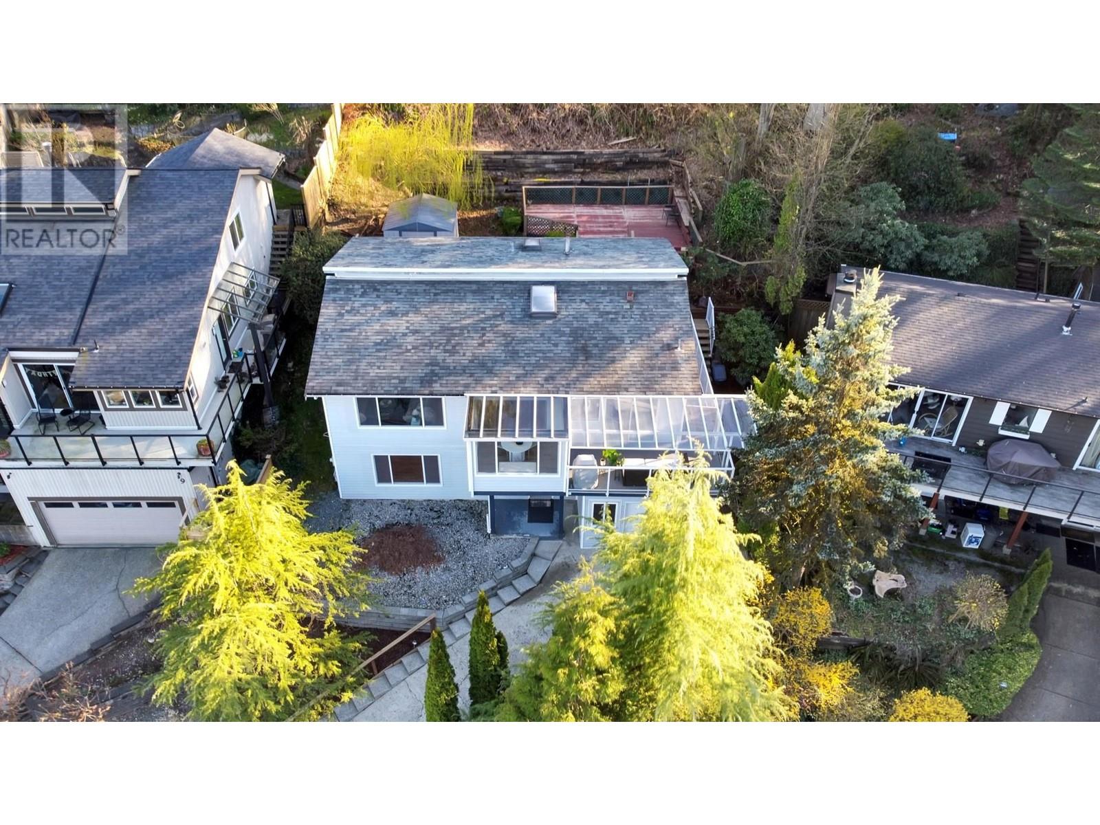 7 Noble Court, Port Moody, British Columbia  V3H 3Z5 - Photo 39 - R2814585