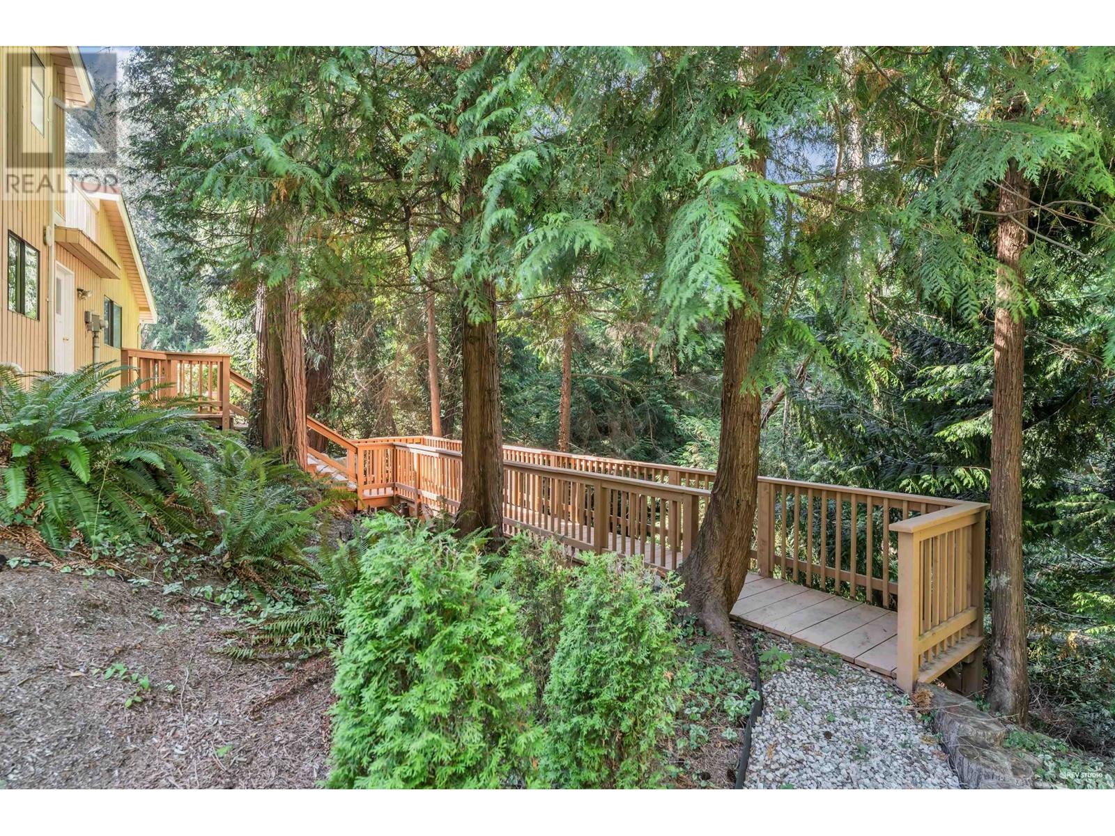 3704 Southridge Place, West Vancouver, British Columbia  V7V 3H8 - Photo 38 - R2814606