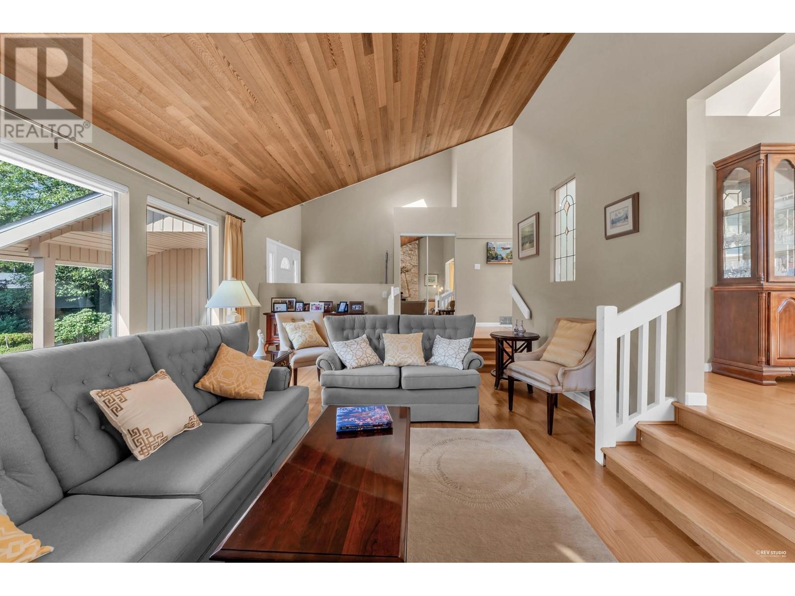 3704 Southridge Place, West Vancouver, British Columbia  V7V 3H8 - Photo 6 - R2814606