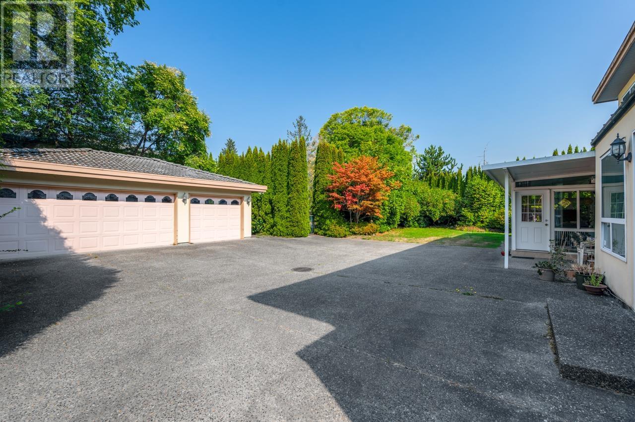 5855 Gibbons Drive, Richmond, British Columbia  V7C 2C6 - Photo 4 - R2814610