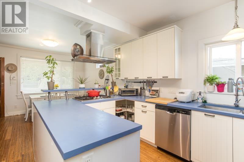 432 Richmond Street, New Westminster, British Columbia  V3L 4C5 - Photo 8 - R2814647