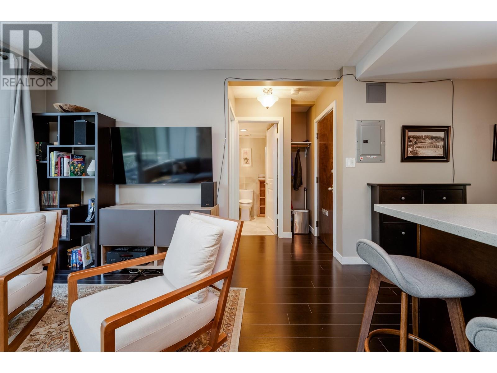 201 1219 Harwood Street, Vancouver, British Columbia  V6E 1S5 - Photo 11 - R2814694
