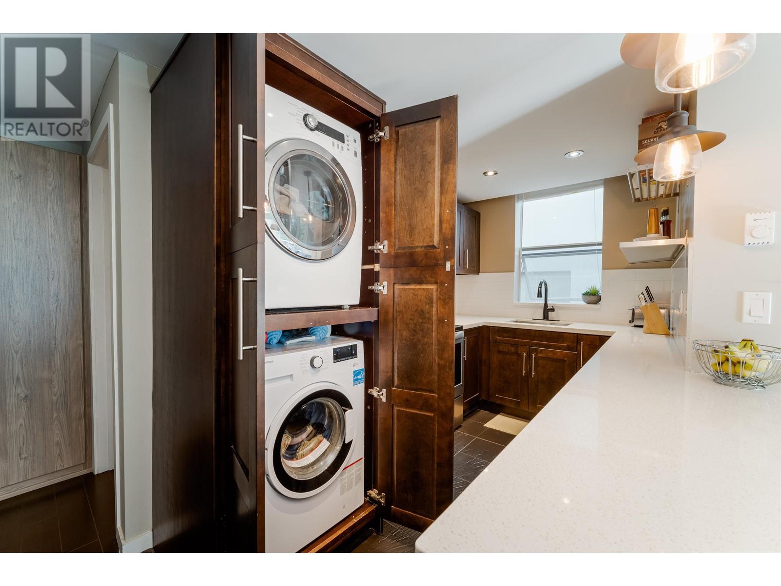 201 1219 Harwood Street, Vancouver, British Columbia  V6E 1S5 - Photo 16 - R2814694