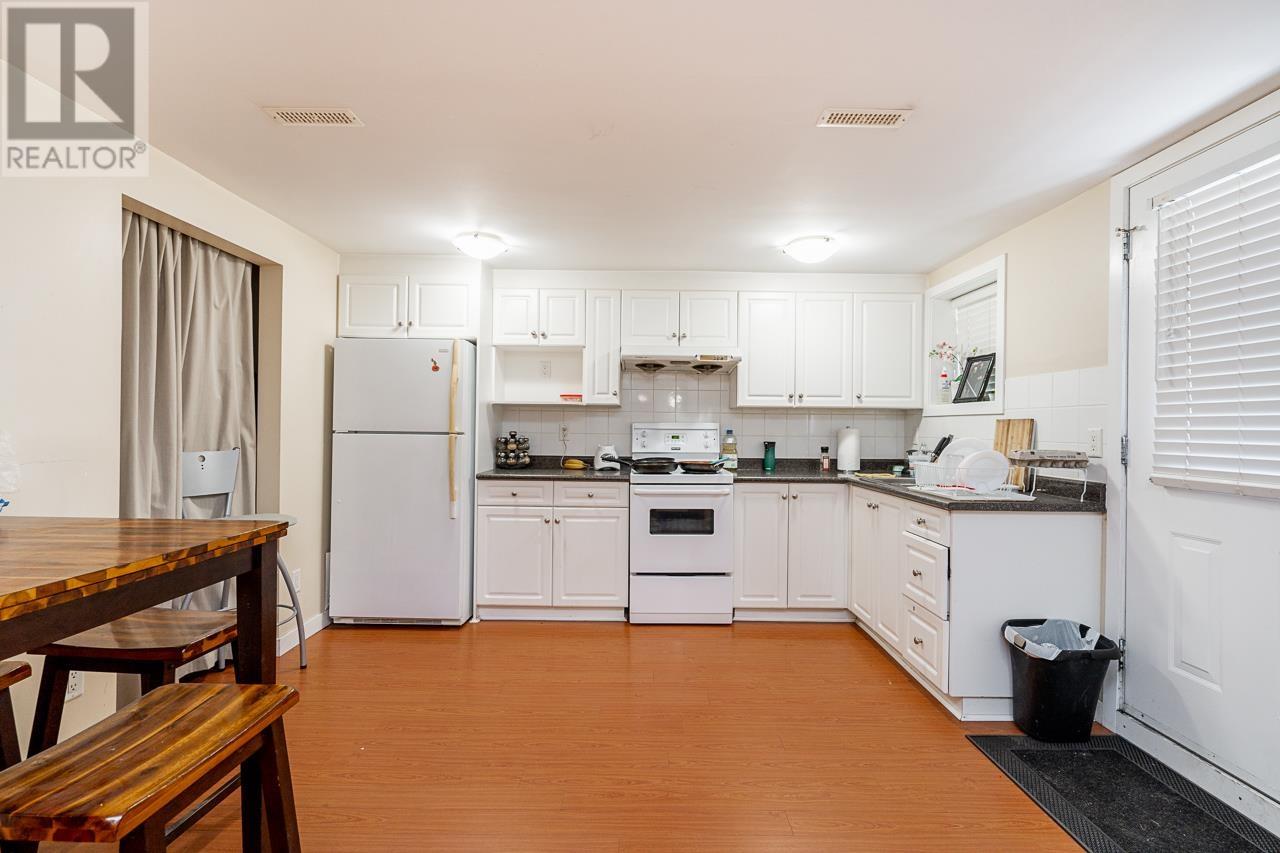 4871 Highlawn Drive, Burnaby, British Columbia  V5C 3T2 - Photo 15 - R2814721