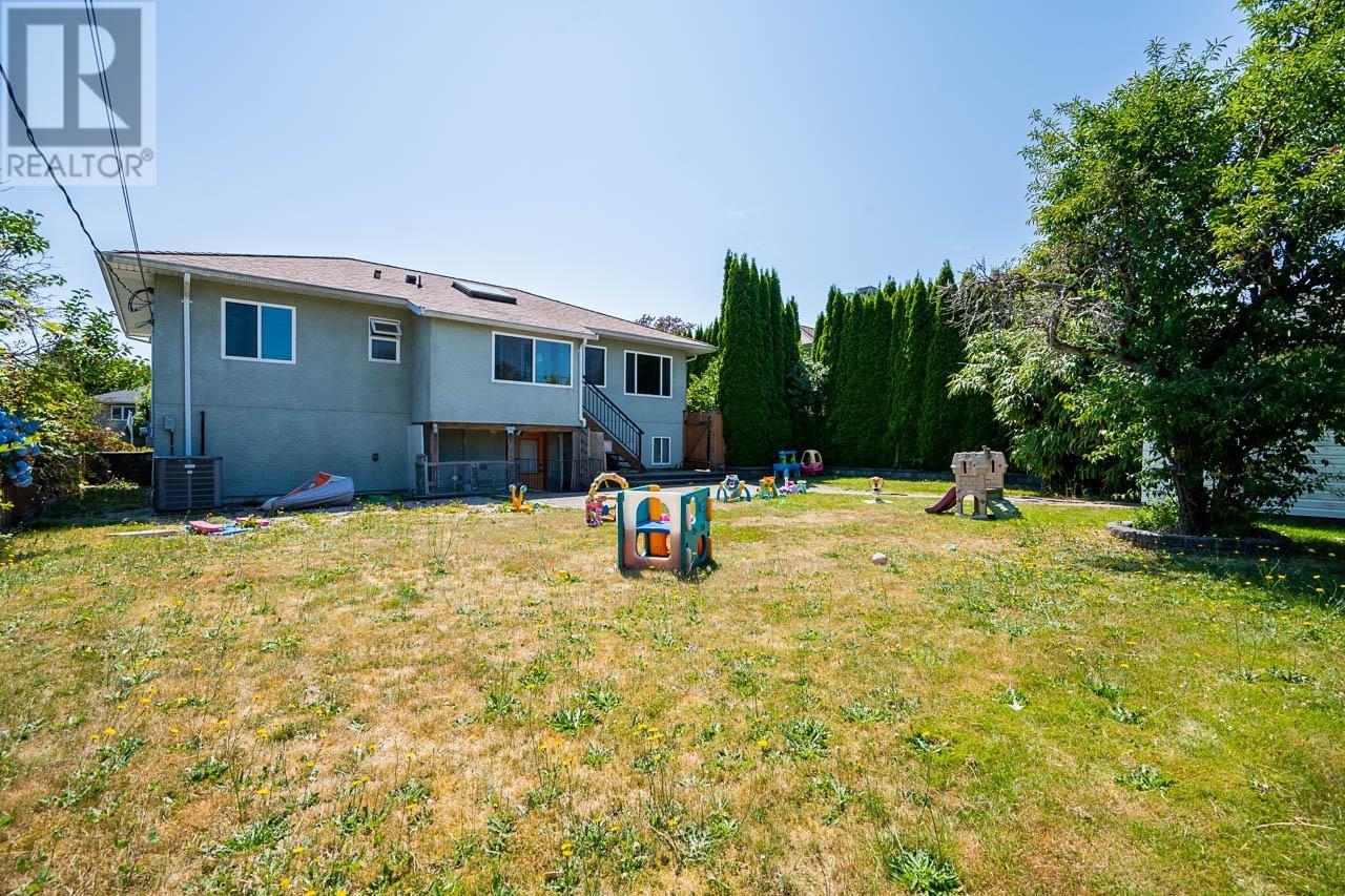 4871 Highlawn Drive, Burnaby, British Columbia  V5C 3T2 - Photo 26 - R2814721