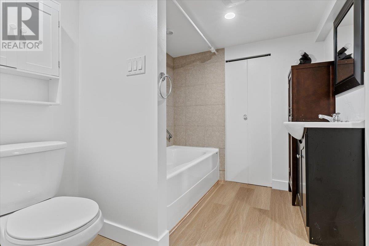 4833 Lanark Street, Vancouver, British Columbia  V5N 3S1 - Photo 29 - R2814723