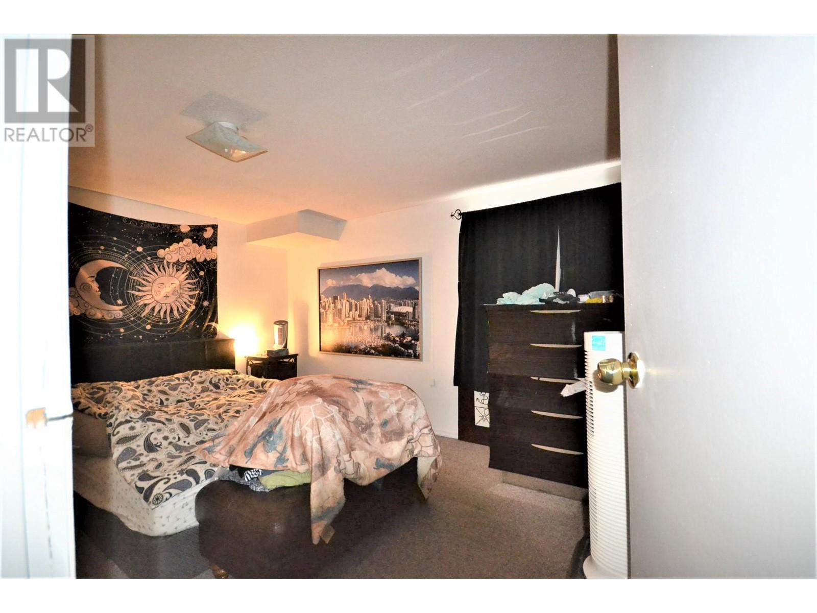 8584 Karrman Avenue, Burnaby, British Columbia  V3N 2M2 - Photo 26 - R2814124