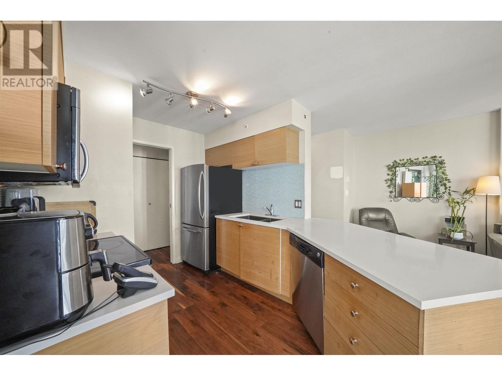 605 488 Helmcken Avenue, Vancouver, British Columbia  V6B 6E4 - Photo 8 - R2814592