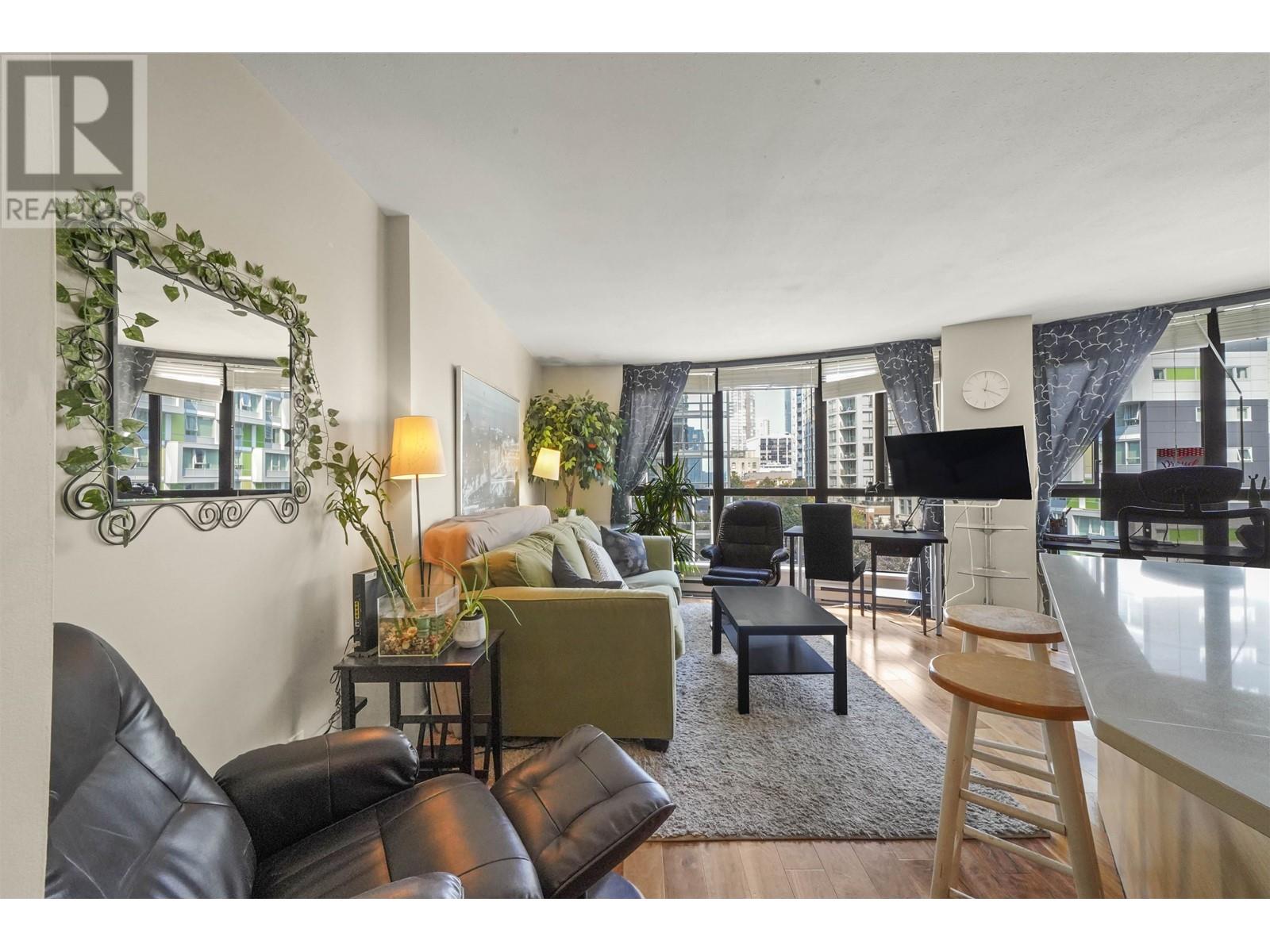 605 488 Helmcken Avenue, Vancouver, British Columbia  V6B 6E4 - Photo 2 - R2814592