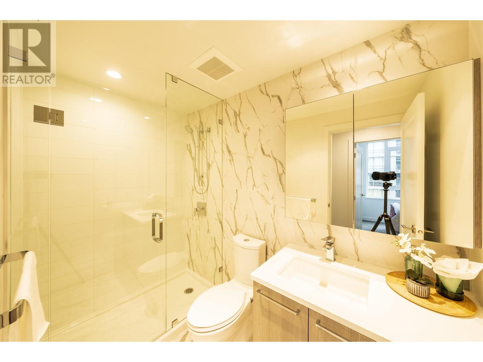 800 3200 Corvette Way, Richmond, British Columbia  V6X 0T8 - Photo 3 - R2813923