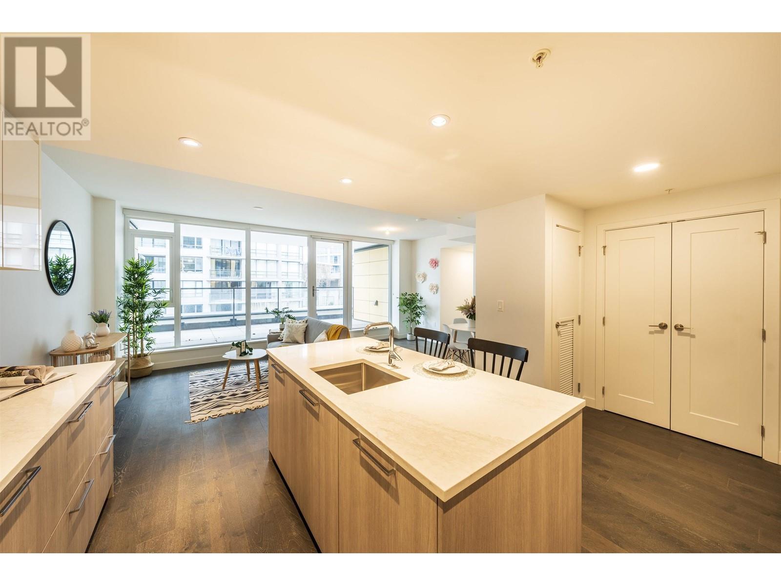 800 3200 Corvette Way, Richmond, British Columbia  V6X 0T8 - Photo 2 - R2813923