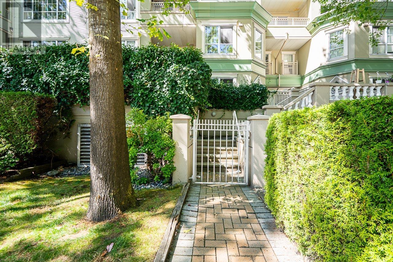 112 2990 Princess Crescent, Coquitlam, British Columbia  V3B 7R3 - Photo 3 - R2814843