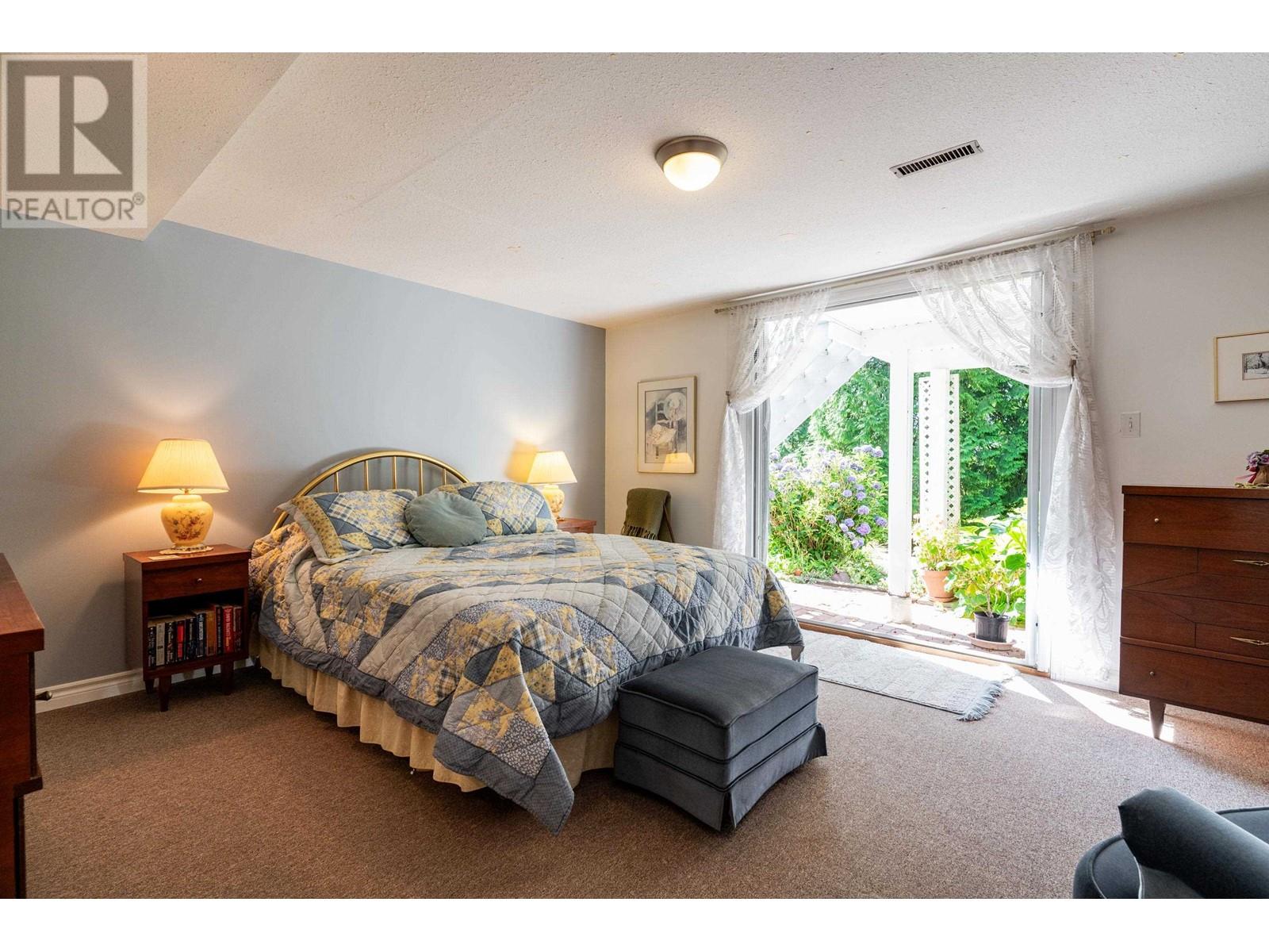 25816 98 Avenue, Maple Ridge, British Columbia  V2W 1T2 - Photo 21 - R2814834