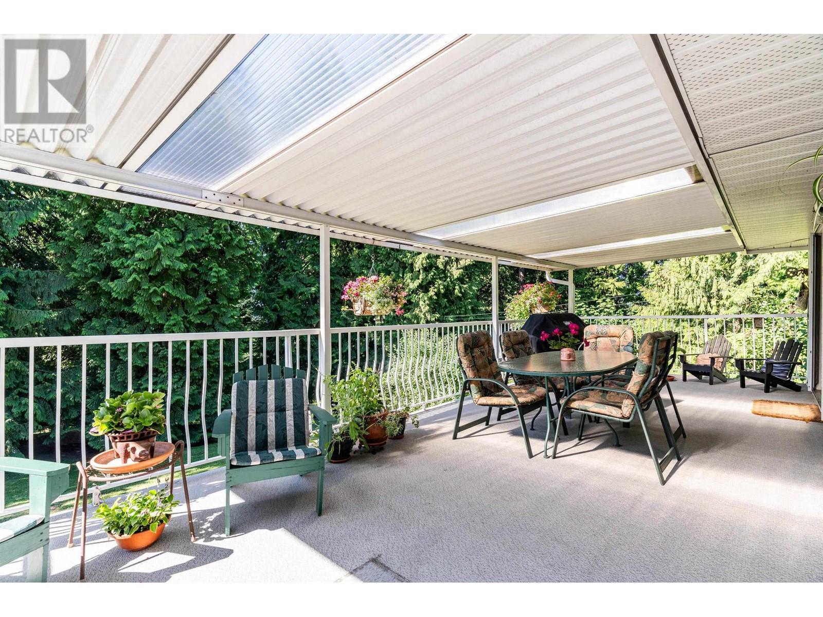 25816 98 Avenue, Maple Ridge, British Columbia  V2W 1T2 - Photo 34 - R2814834