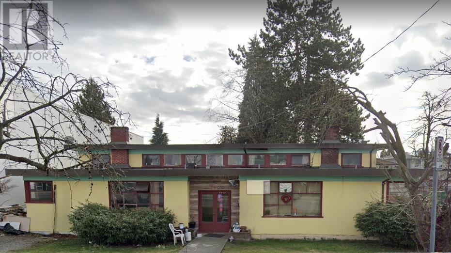 7774 EDMONDS STREET, burnaby, British Columbia