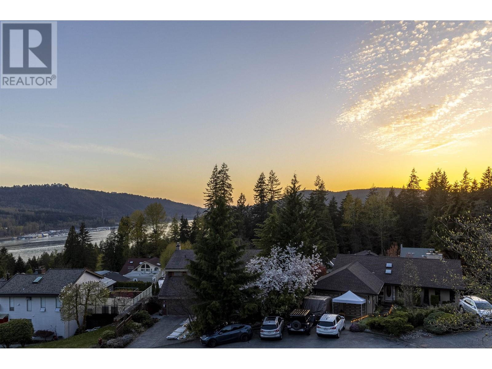34 Darney Bay, Port Moody, British Columbia  V3H 3T9 - Photo 5 - R2814920
