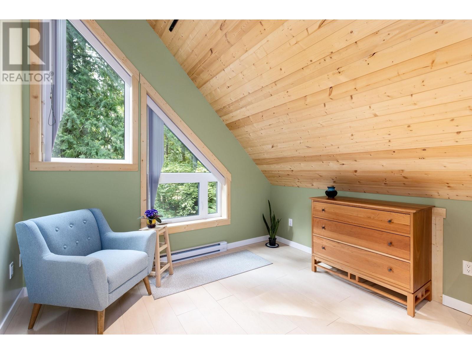 1033 Cedar Grove Road, Pemberton, British Columbia  V0N 2L2 - Photo 14 - R2814939