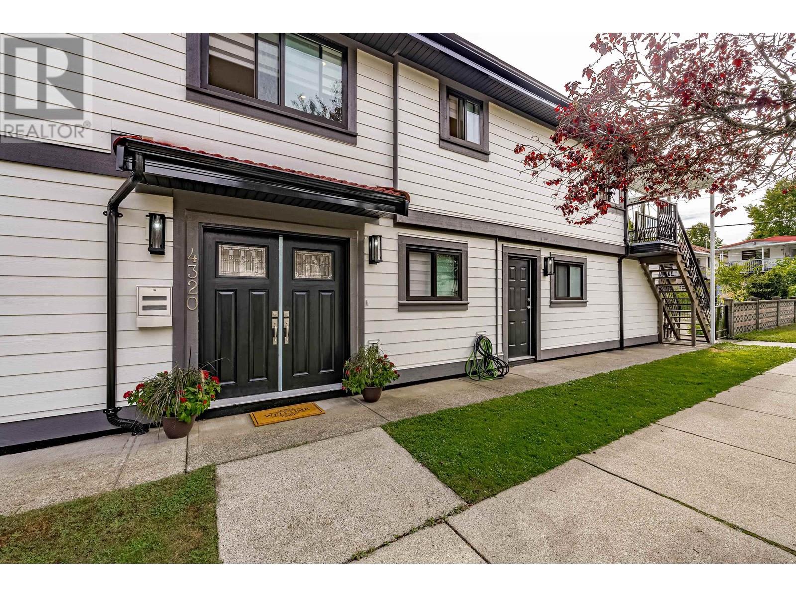 4320 SIDNEY STREET, vancouver, British Columbia