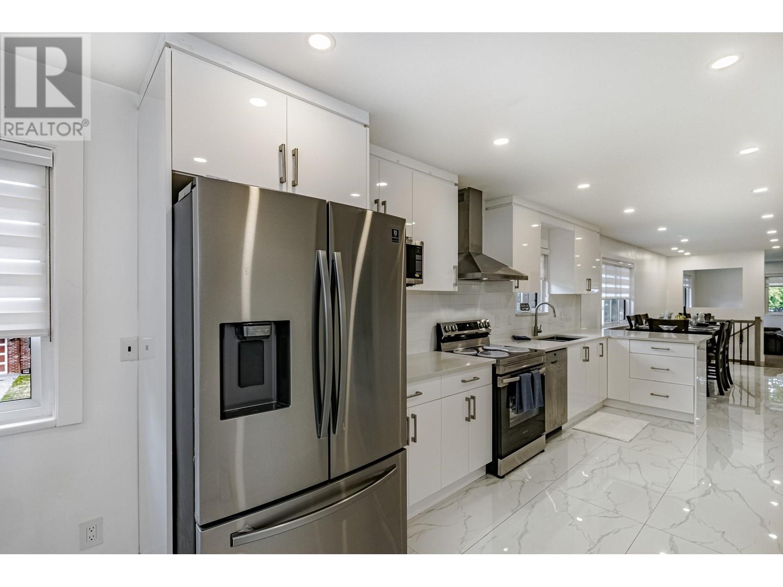4320 Sidney Street, Vancouver, British Columbia  V5N 5S3 - Photo 12 - R2814602