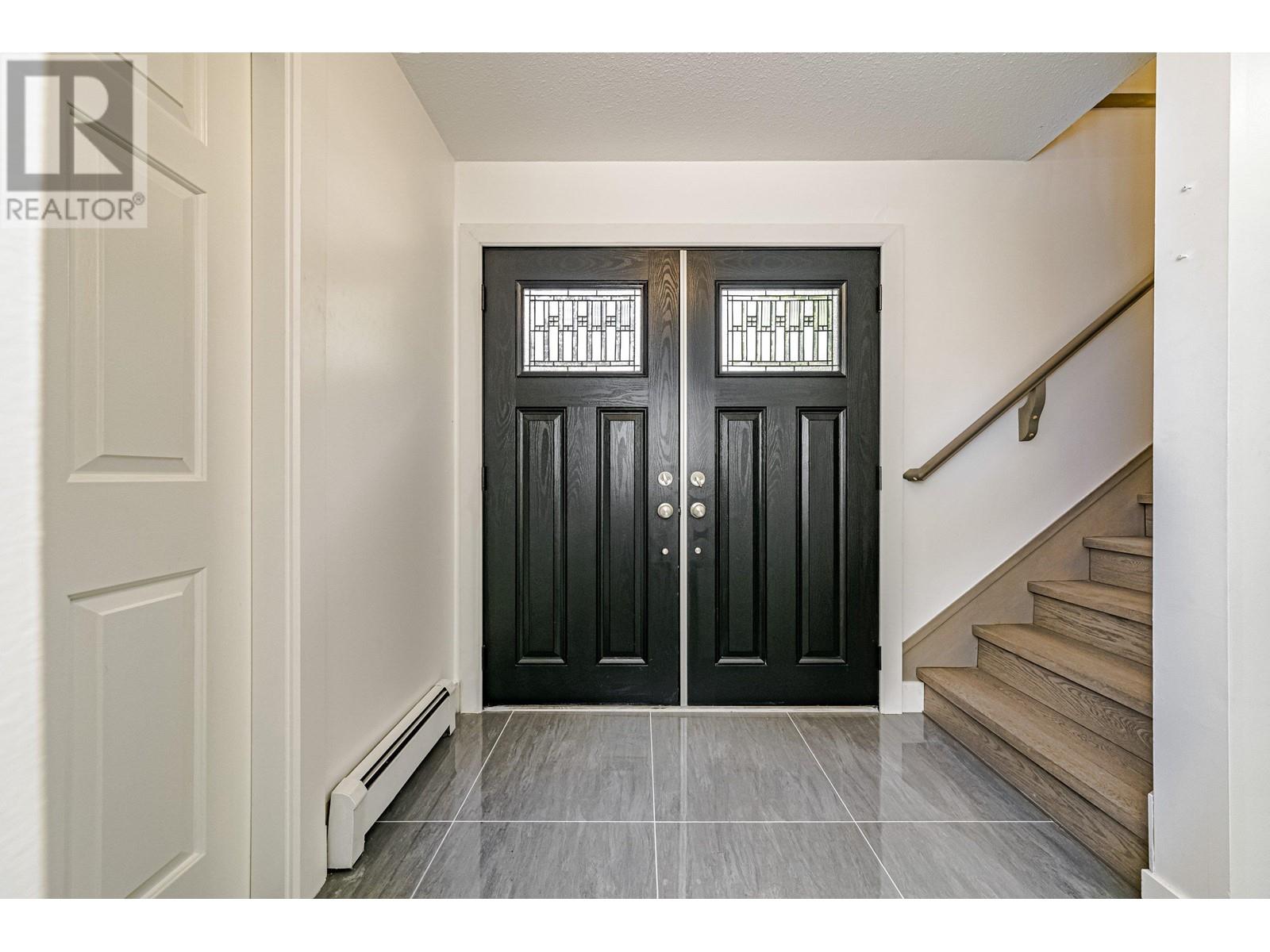 4320 Sidney Street, Vancouver, British Columbia  V5N 5S3 - Photo 10 - R2814602