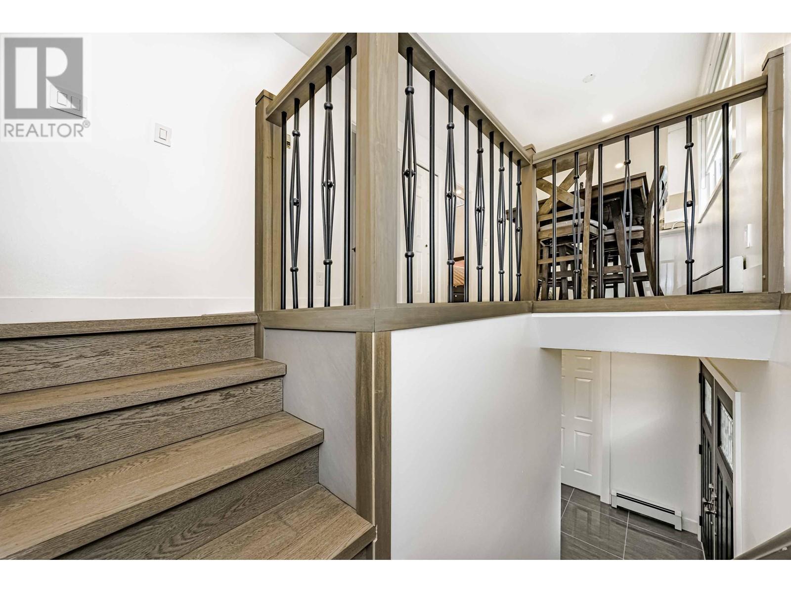 4320 Sidney Street, Vancouver, British Columbia  V5N 5S3 - Photo 11 - R2814602