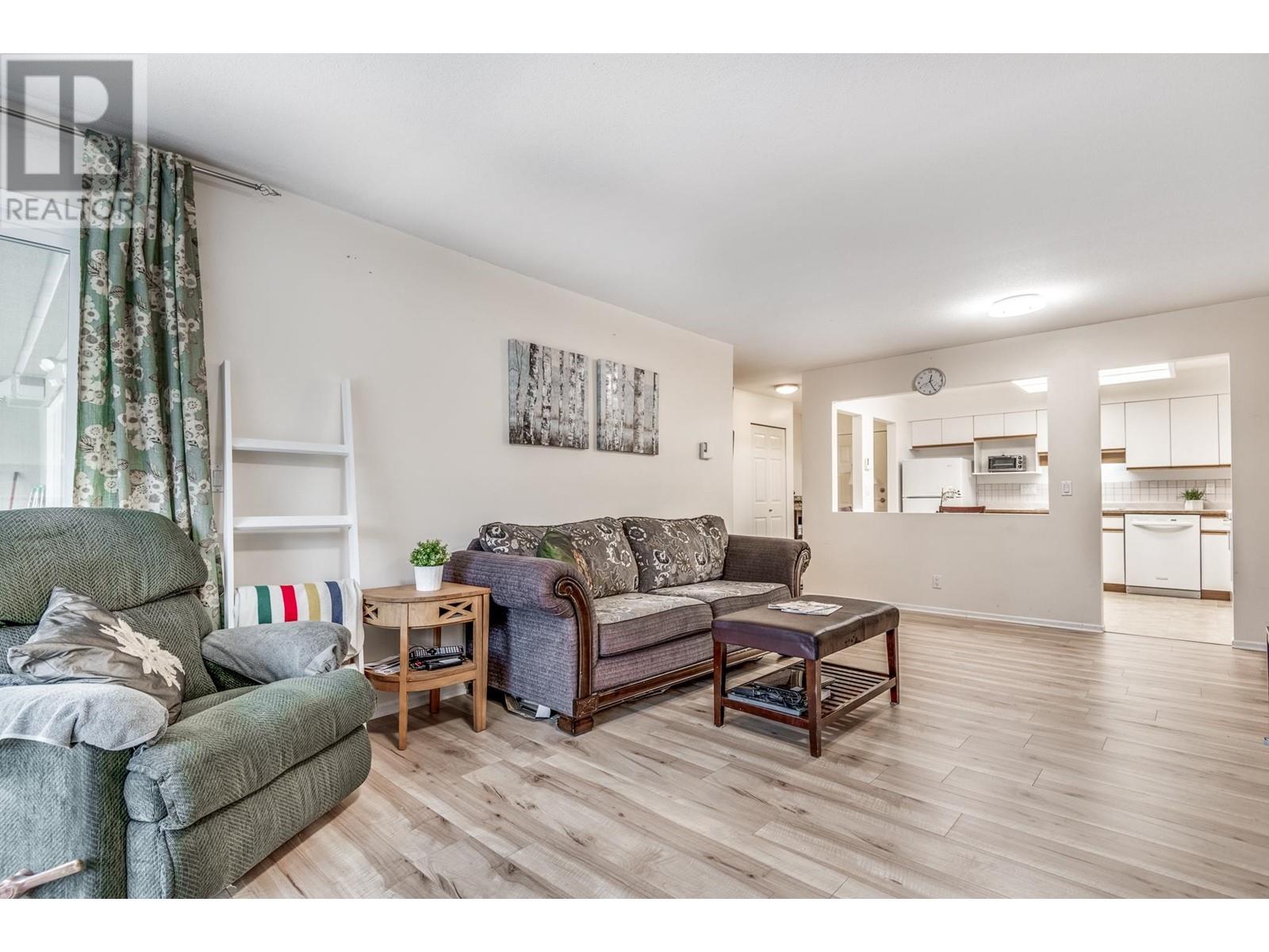 102 501 Cochrane Avenue, Coquitlam, British Columbia  V3J 7W5 - Photo 15 - R2790269