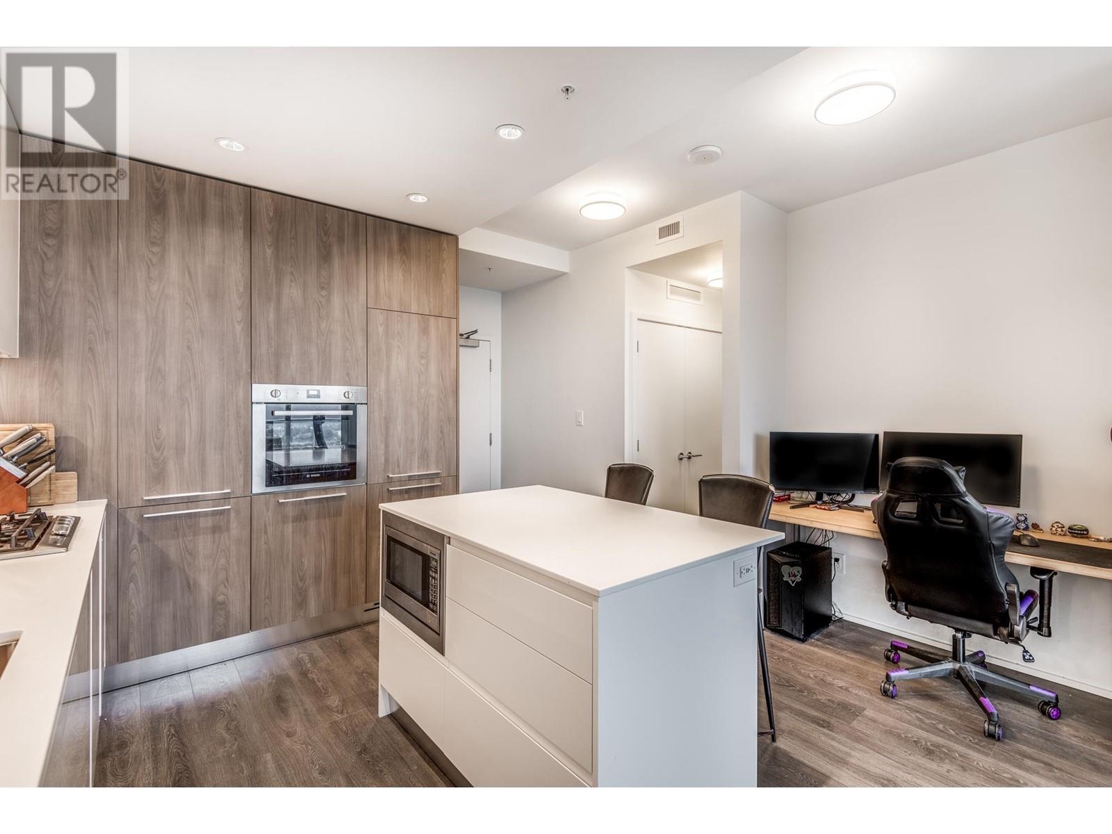 4711 1955 Alpha Way, Burnaby, British Columbia  V5C 0K6 - Photo 5 - R2812578
