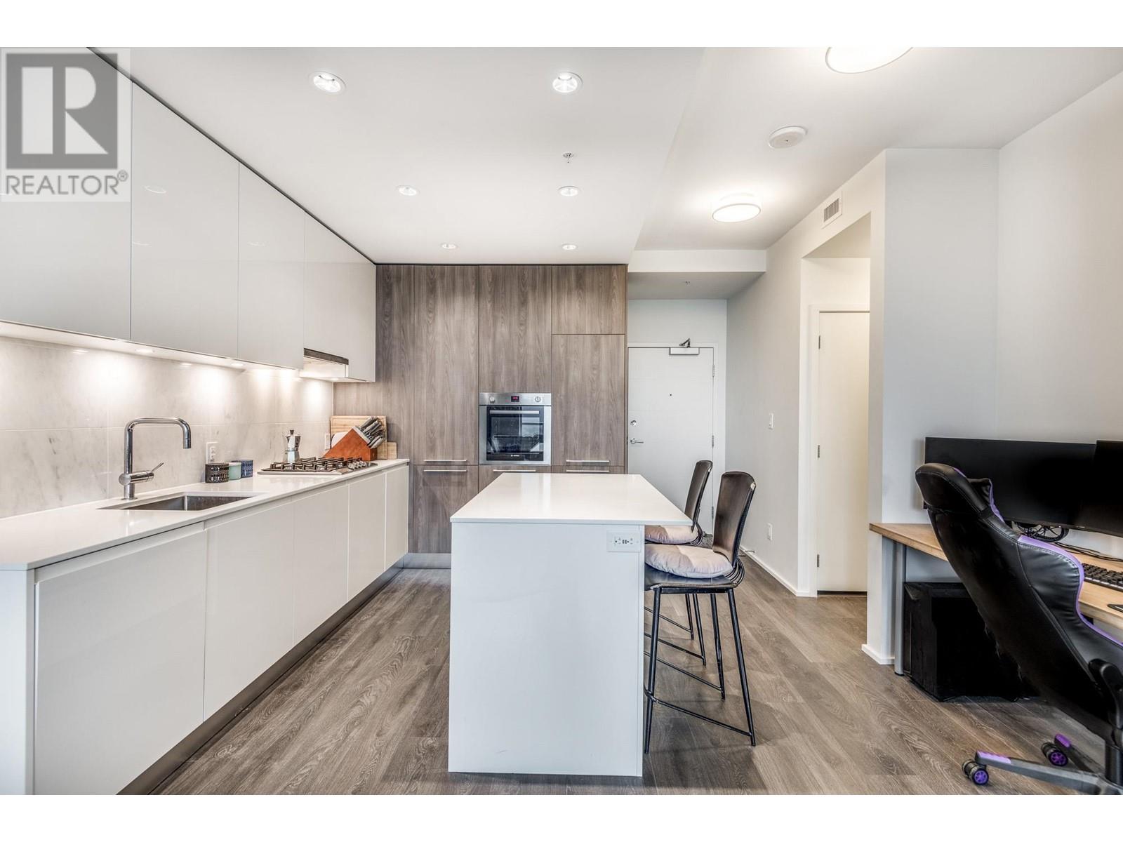 4711 1955 Alpha Way, Burnaby, British Columbia  V5C 0K6 - Photo 10 - R2812578