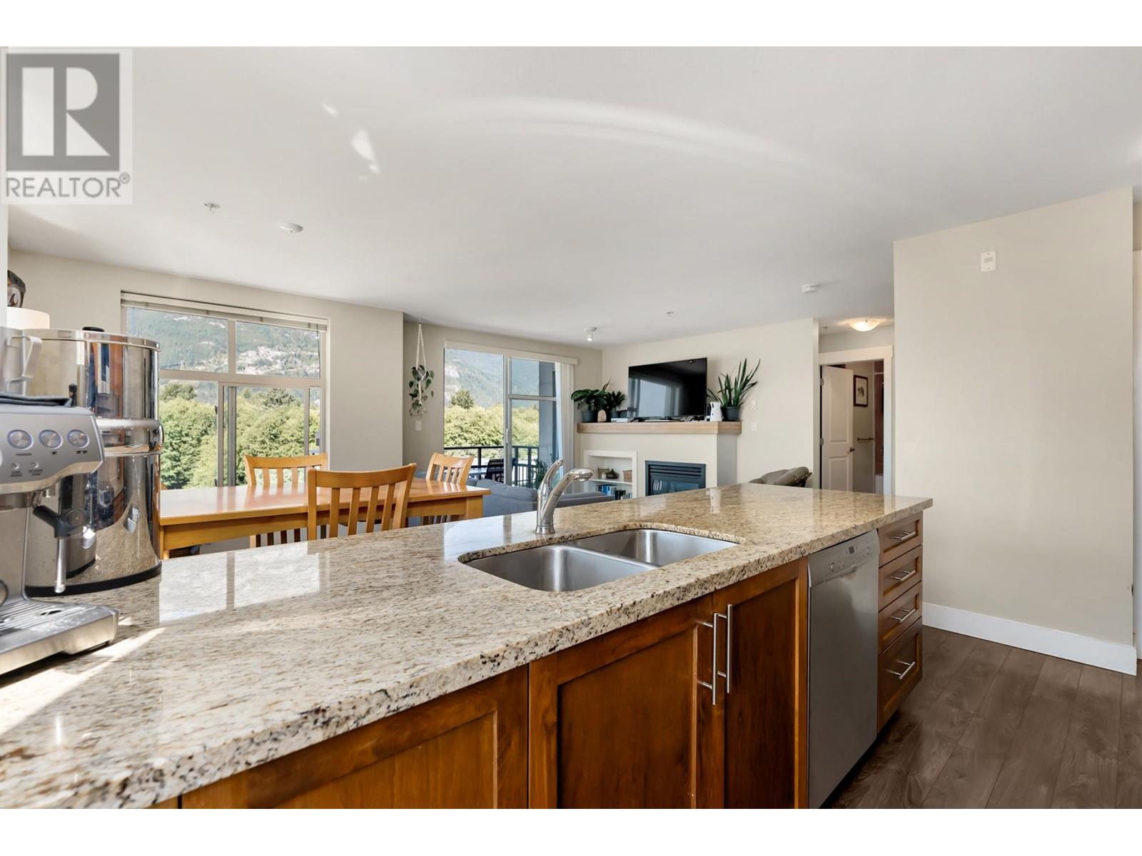 501 1211 Village Green Way, Squamish, British Columbia  V8B 0R7 - Photo 11 - R2814960