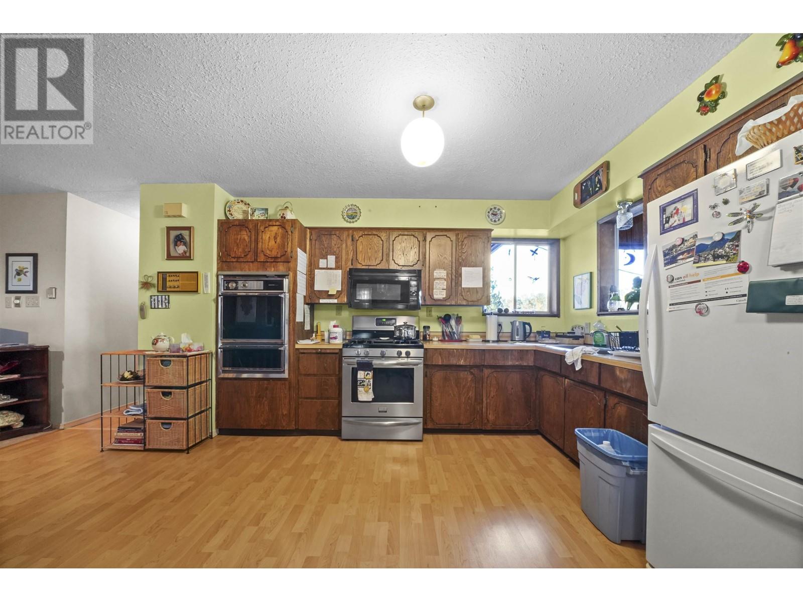 412 Prairie Avenue, Port Coquitlam, British Columbia  V3E 0A6 - Photo 6 - R2814976