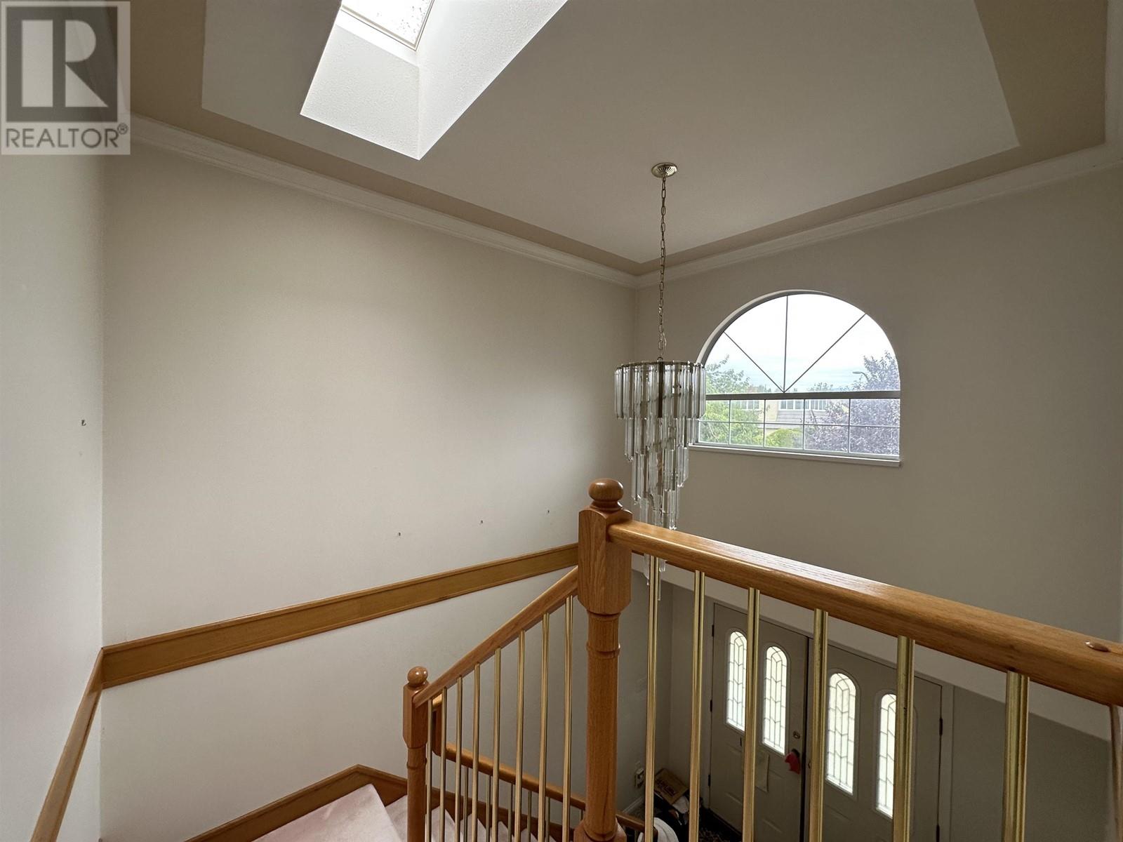 128 W 48th Avenue, Vancouver, British Columbia  V5Y 2Y7 - Photo 7 - R2815012