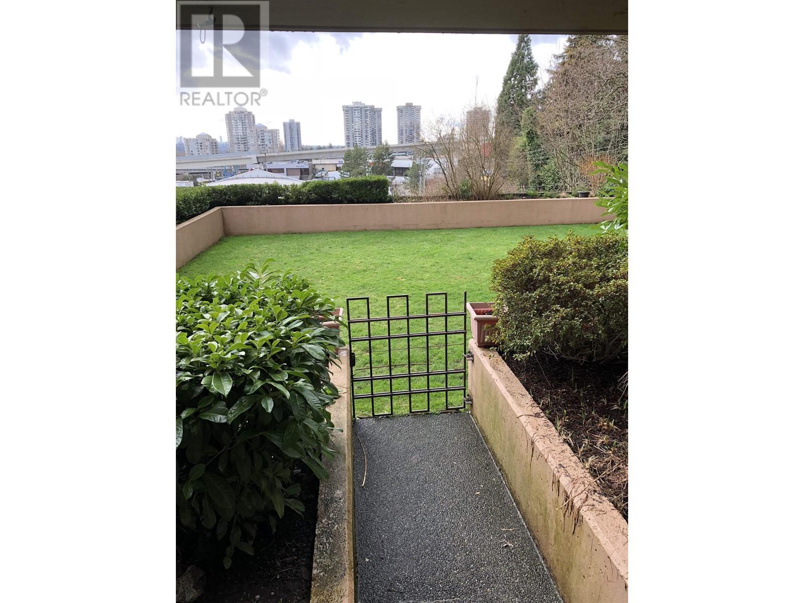 109 460 Westview Street, Coquitlam, British Columbia  V3K 6C9 - Photo 2 - R2814835