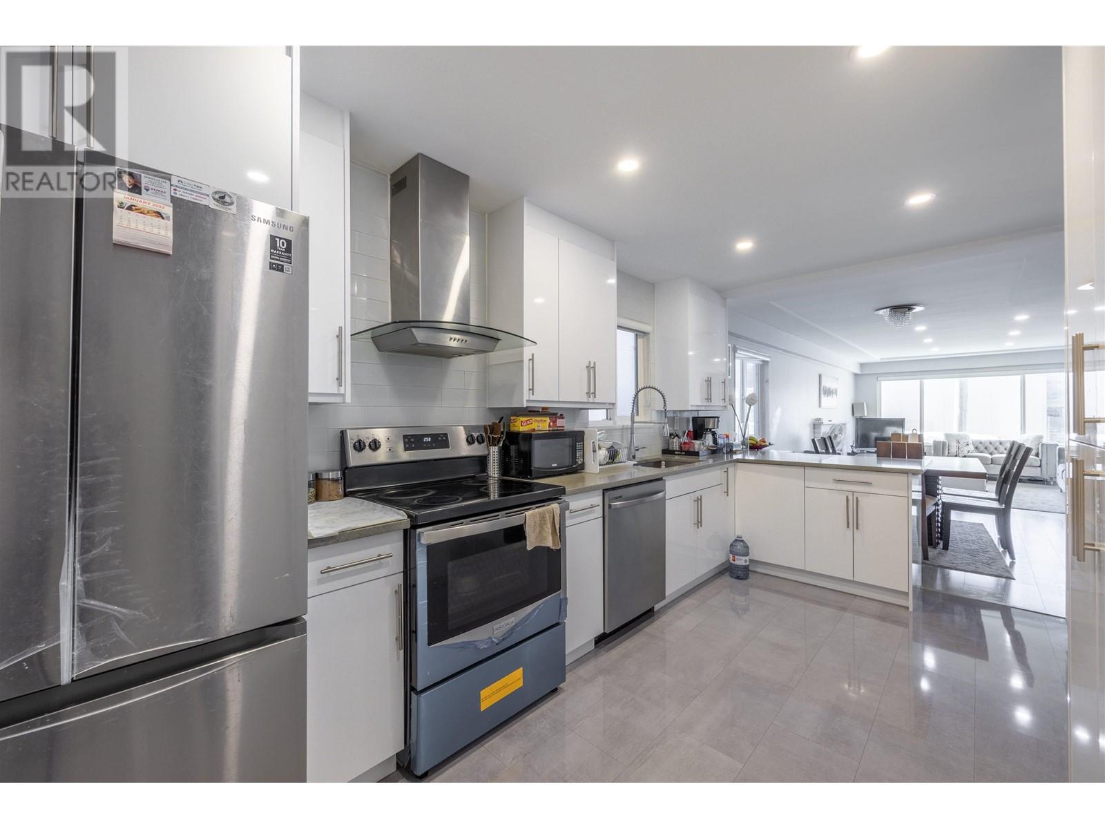 5168 Moss Street, Vancouver, British Columbia  V5R 3T7 - Photo 6 - R2814408