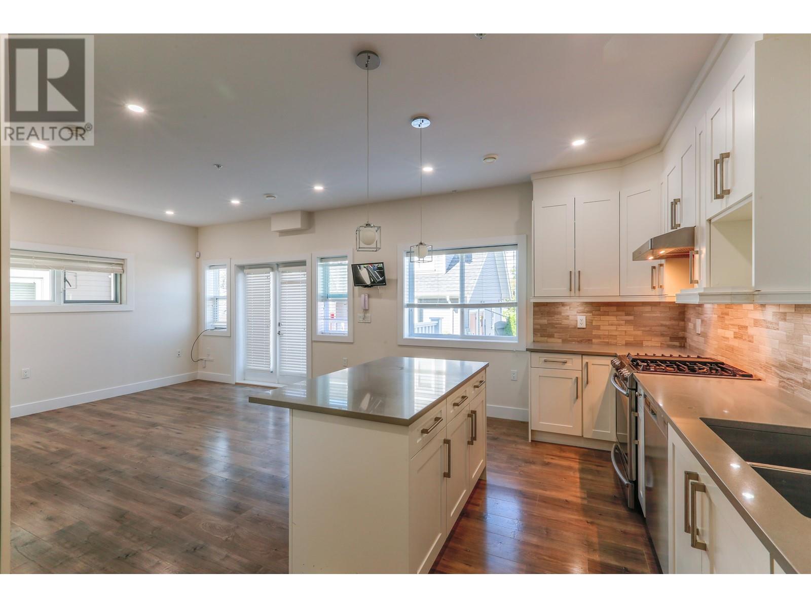 2255 E 35th Avenue, Vancouver, British Columbia  V5P 1C1 - Photo 7 - R2808048