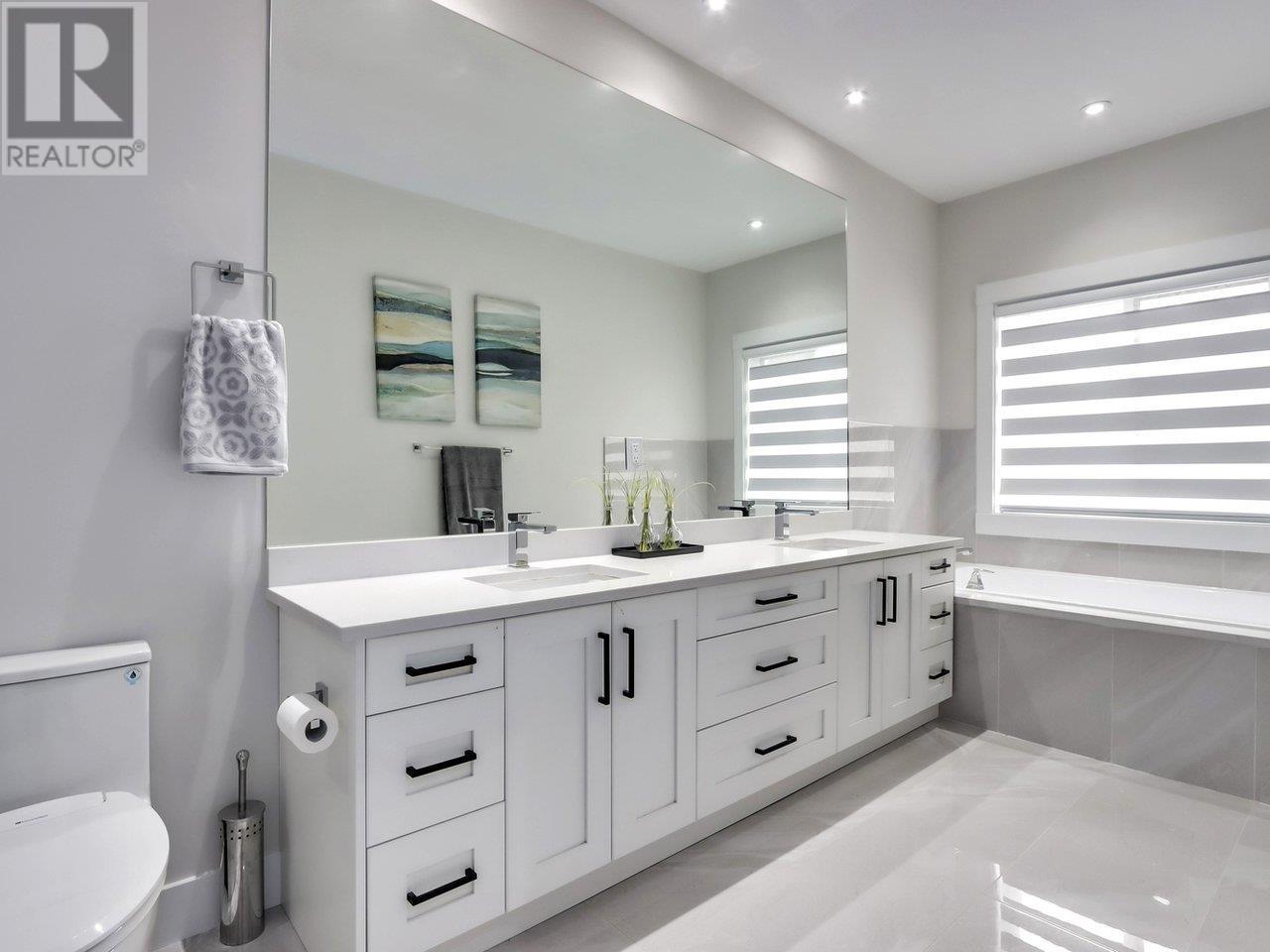 708 Austin Avenue, Coquitlam, British Columbia  V3K 3N1 - Photo 19 - R2812677