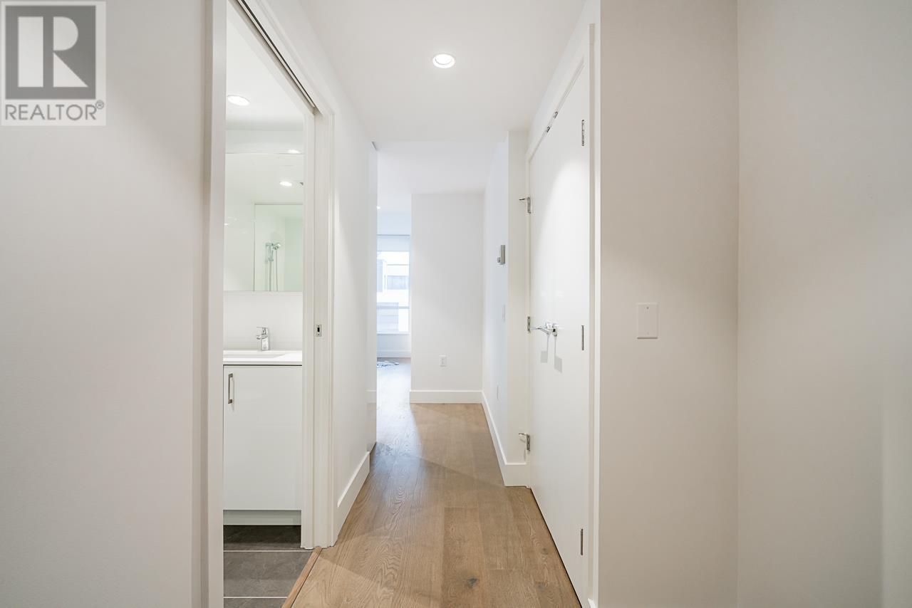 203 1632 Lions Gate Lane, North Vancouver, British Columbia  V7P 0E2 - Photo 7 - R2814064