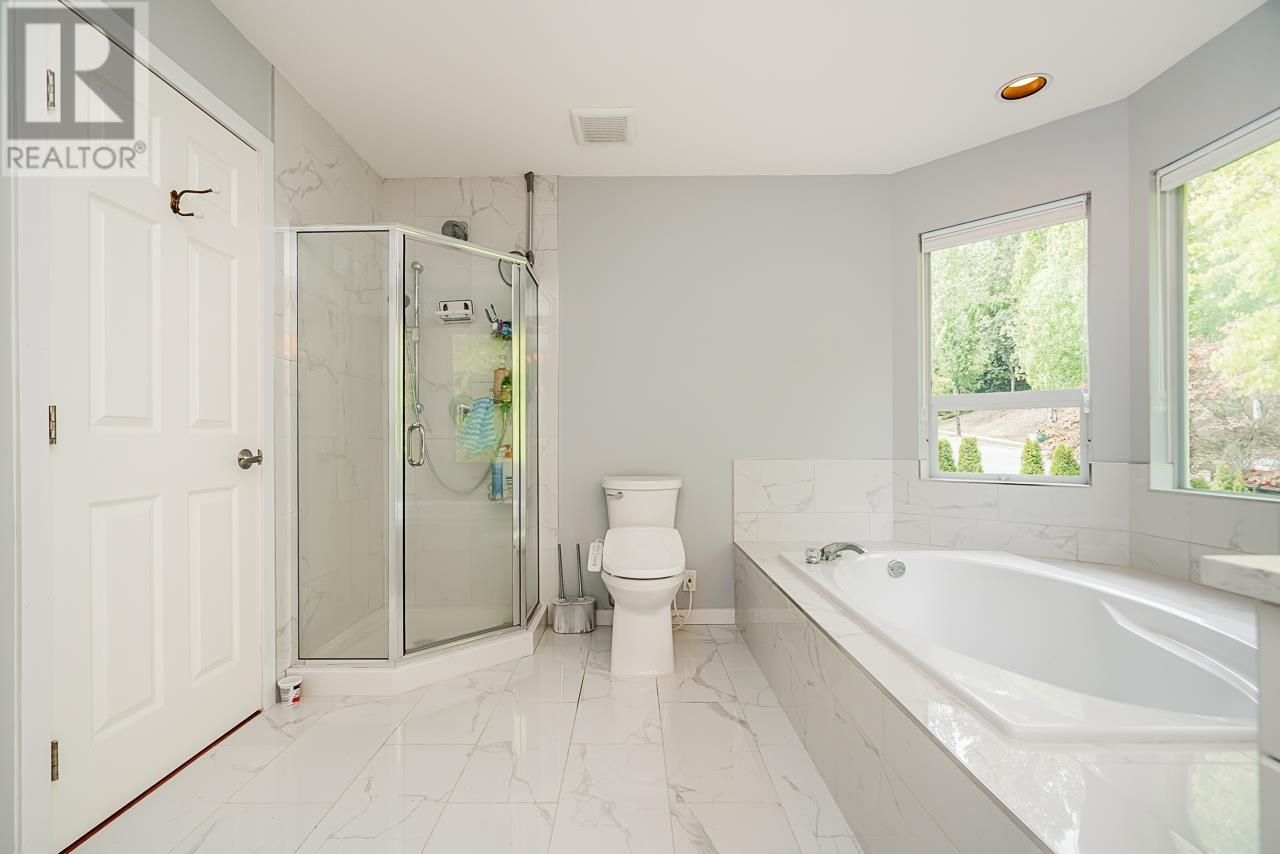 10 2990 Panorama Drive, Coquitlam, British Columbia  V3E 2W5 - Photo 20 - R2814637