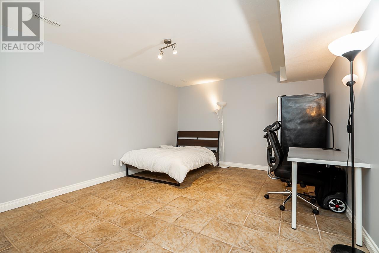 10 2990 Panorama Drive, Coquitlam, British Columbia  V3E 2W5 - Photo 28 - R2814637