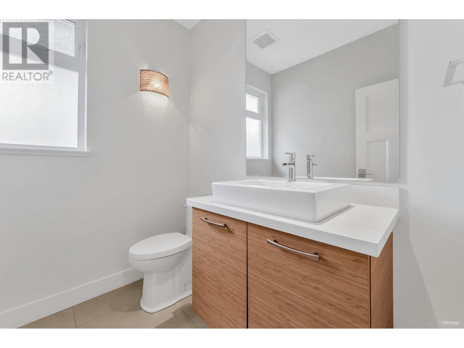 3801 Piper Avenue, Burnaby, British Columbia  V5A 3B2 - Photo 18 - R2813529