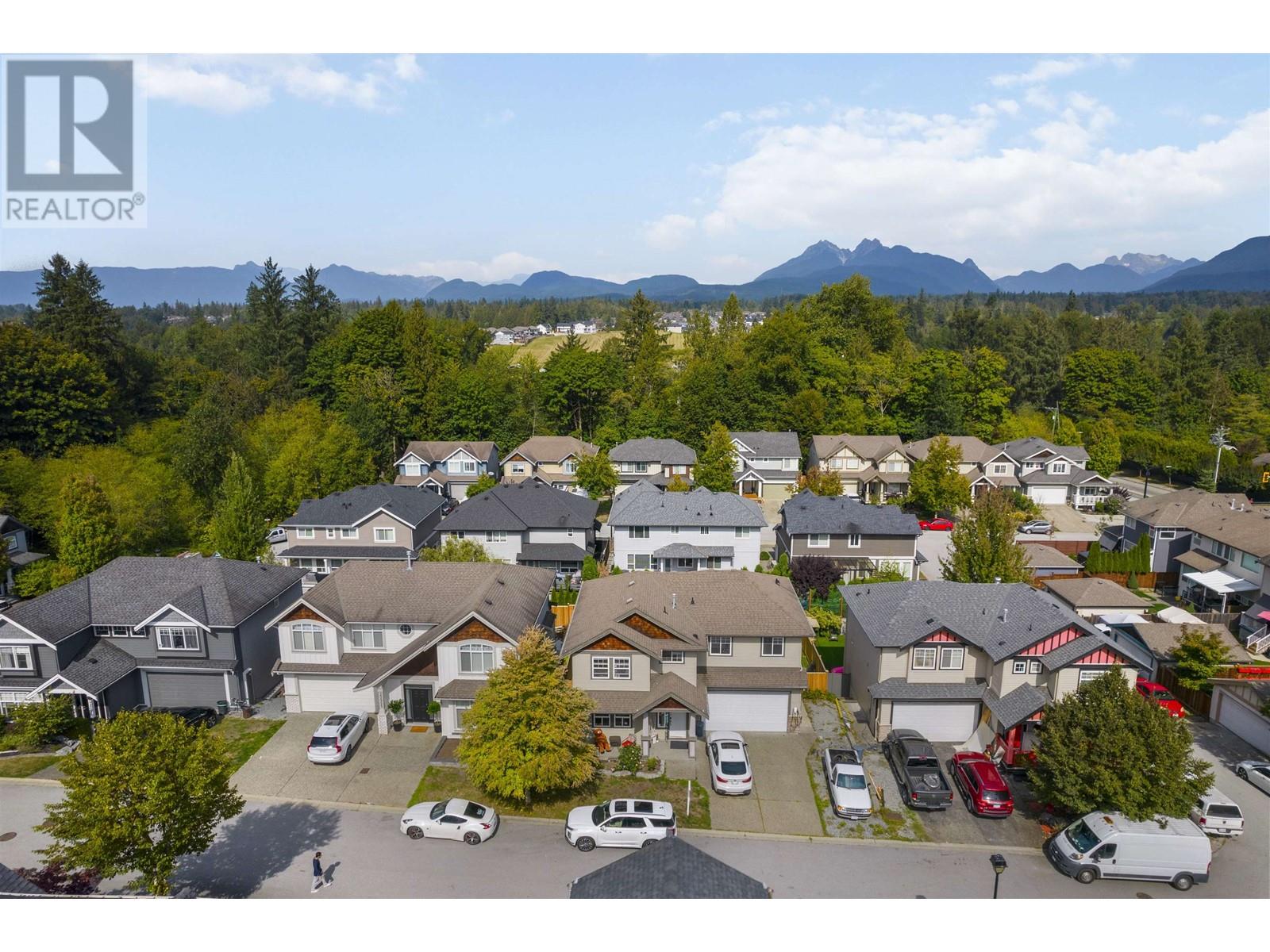 23965 107 Avenue, Maple Ridge, British Columbia  V2W 0B3 - Photo 2 - R2814331