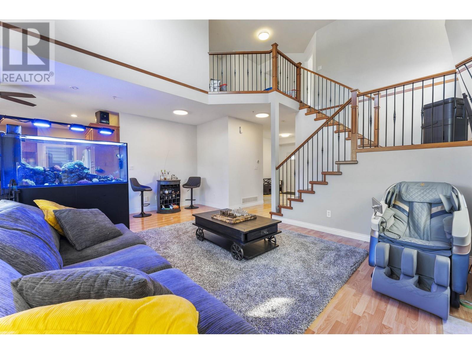 23965 107 Avenue, Maple Ridge, British Columbia  V2W 0B3 - Photo 3 - R2814331