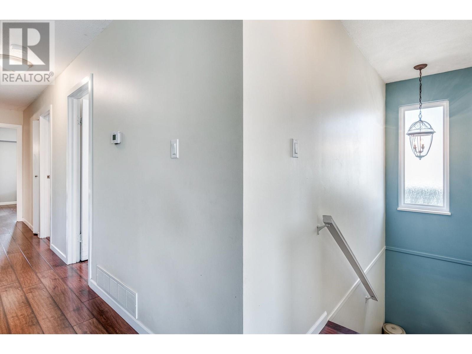6593 Dufferin Avenue, Burnaby, British Columbia  V5H 3T2 - Photo 21 - R2814972