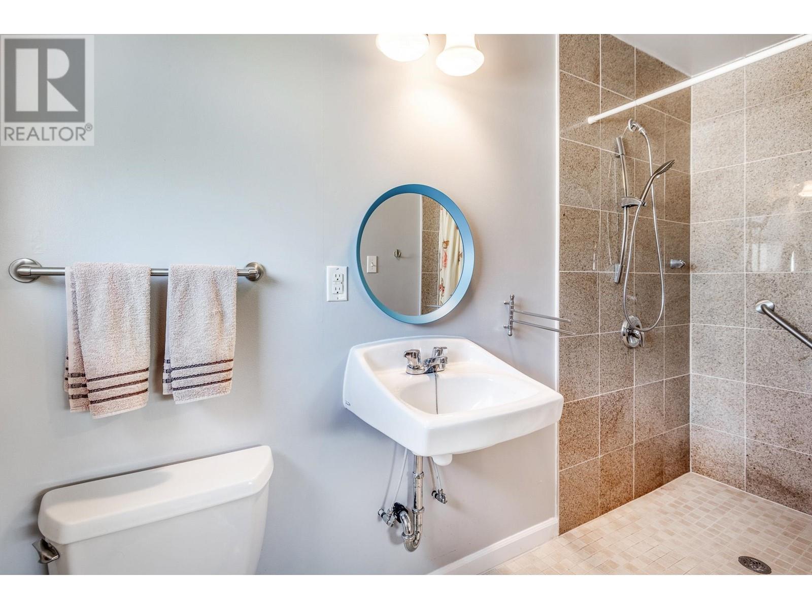 6593 Dufferin Avenue, Burnaby, British Columbia  V5H 3T2 - Photo 18 - R2814972